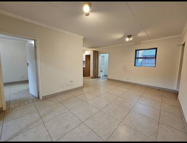 2 BEDROOM APARTMENT FOR SALE IN MODDERFONTEIN